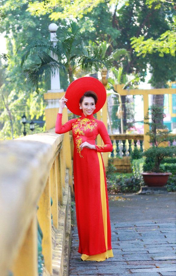 trong-nguyen-ao-dai-xuan-wshowbiz-11