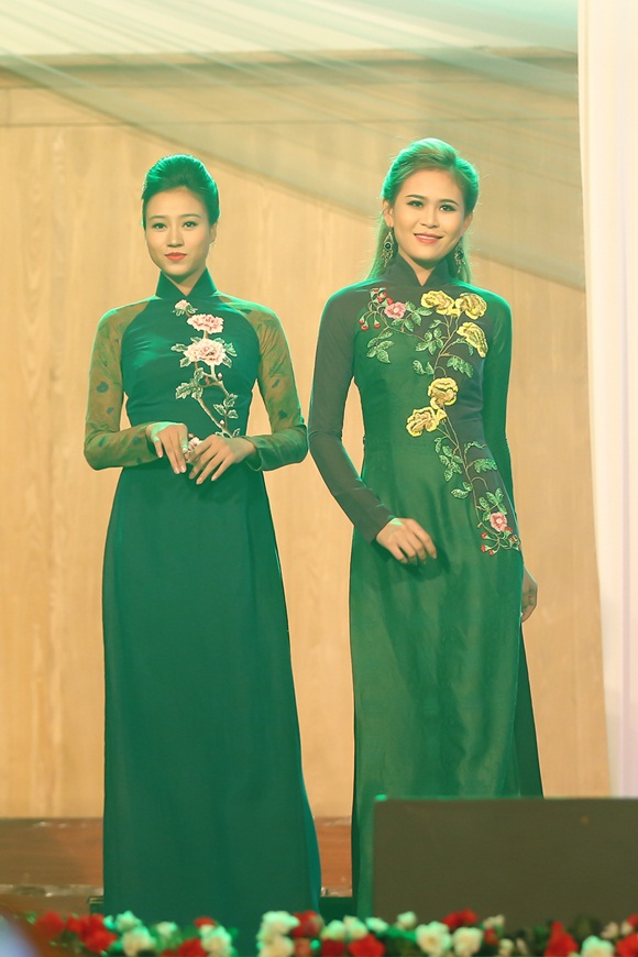 hon-viet-va-ao-dai-wshowbiz-8