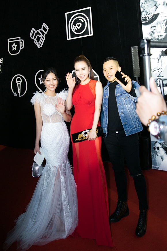 tuyet-nhung-wechoice-awards-13