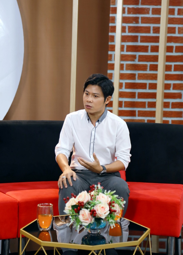 batch Nhac si Nguyen Van Chung trong Chuyen Cua Sao 3